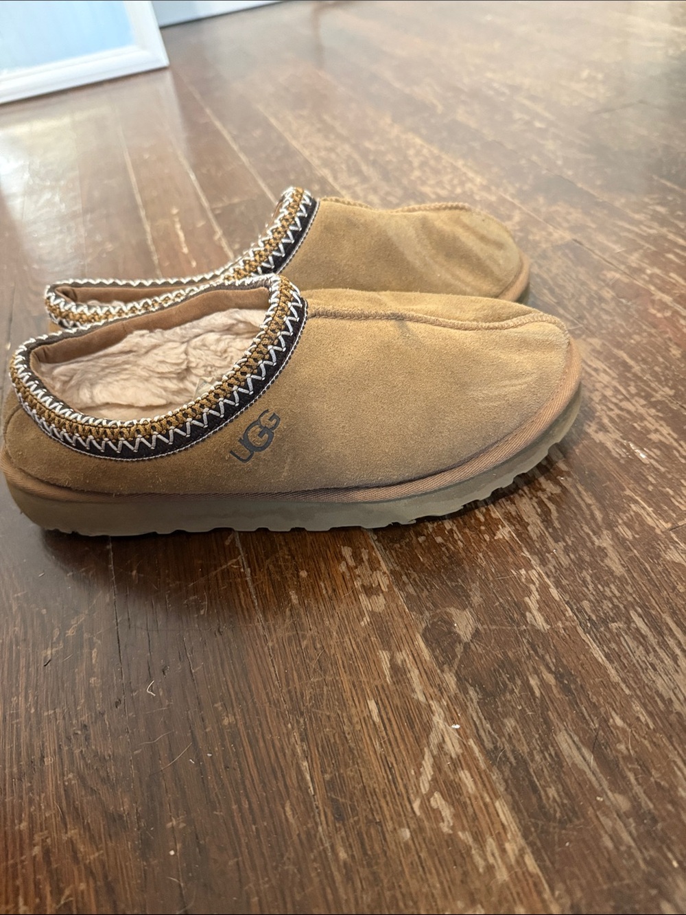 UGG Kids Chestnut Slip-On Suede Slippers